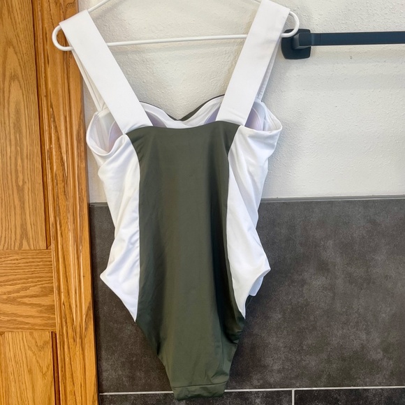 NWT Lands' End Square Neck High Leg Olive Green and White One Piece Swimsuit 10L - Picture 10 of 11